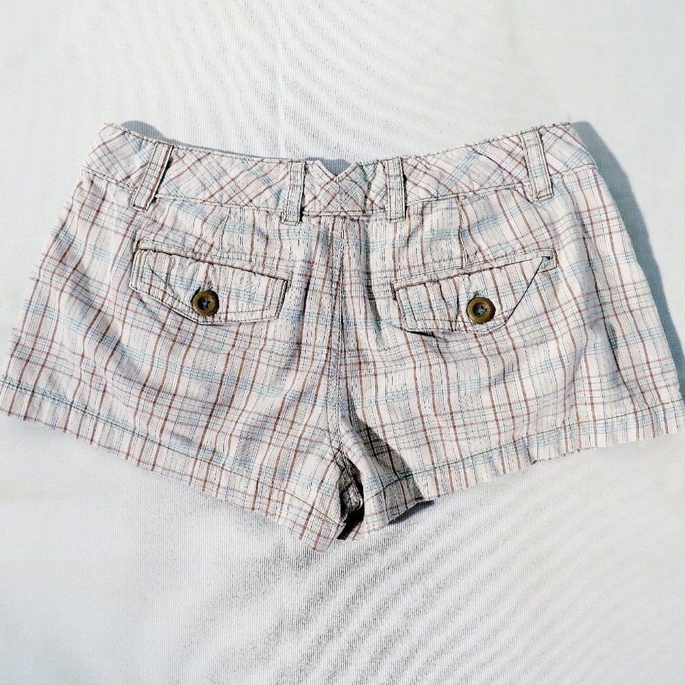 Lot of 3 Women's 2 & 5/6 (Actual 30.5" x 2.5") AEO & Aeropostale Shortie Shorts - Picture 4 of 11